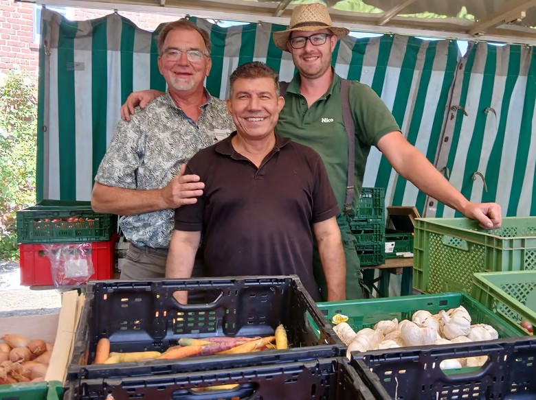 Du betrachtest gerade Der Marktmeister hat alles im Griff
