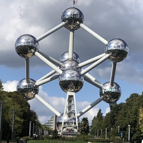 260918 Atomium